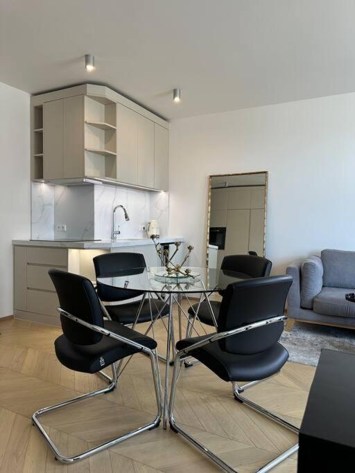 Appartement Luxe Near The Airport